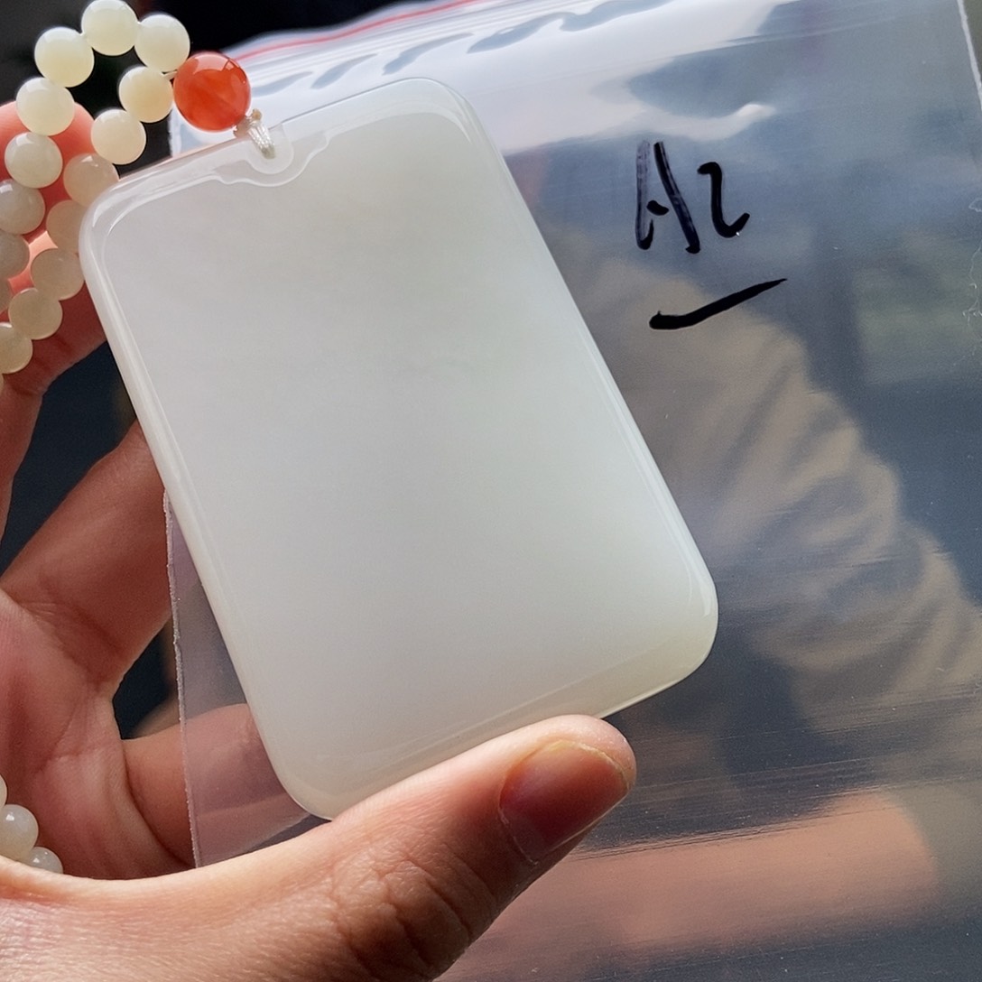 和田玉颜色多样性发拍一发一未镶嵌