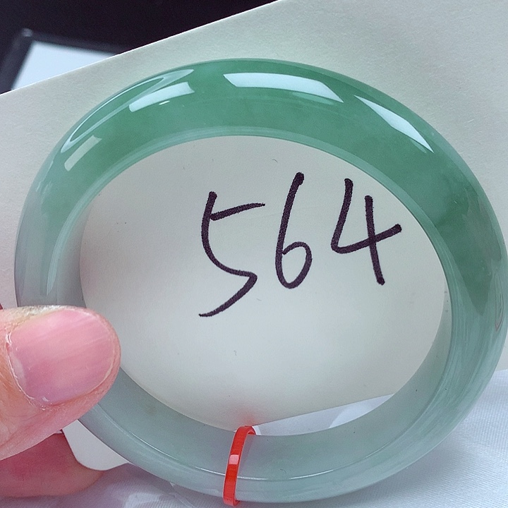 翡翠未镶嵌手镯翡翠