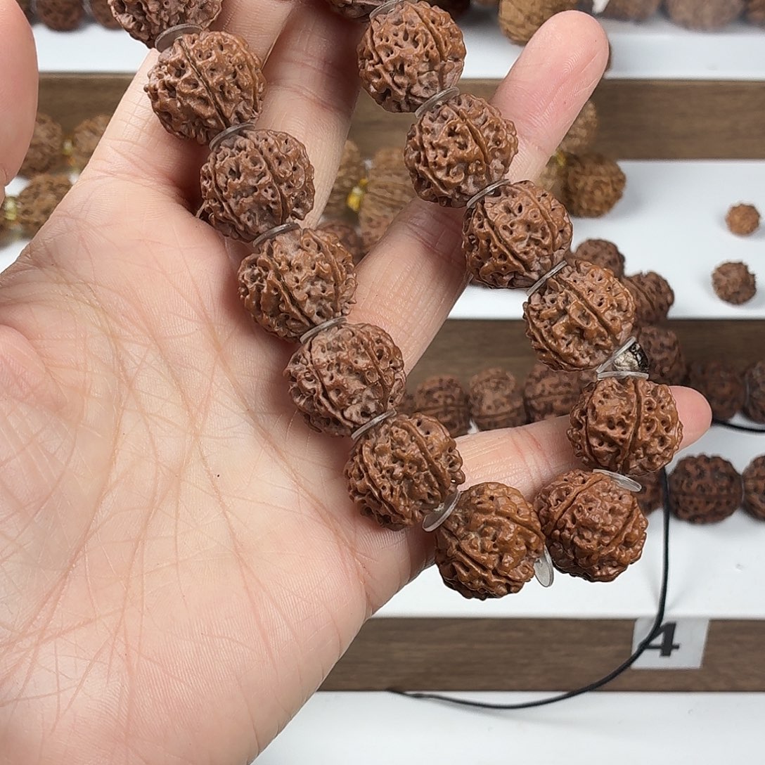 岁***8金刚菩提手串原生态精品千金盘龙