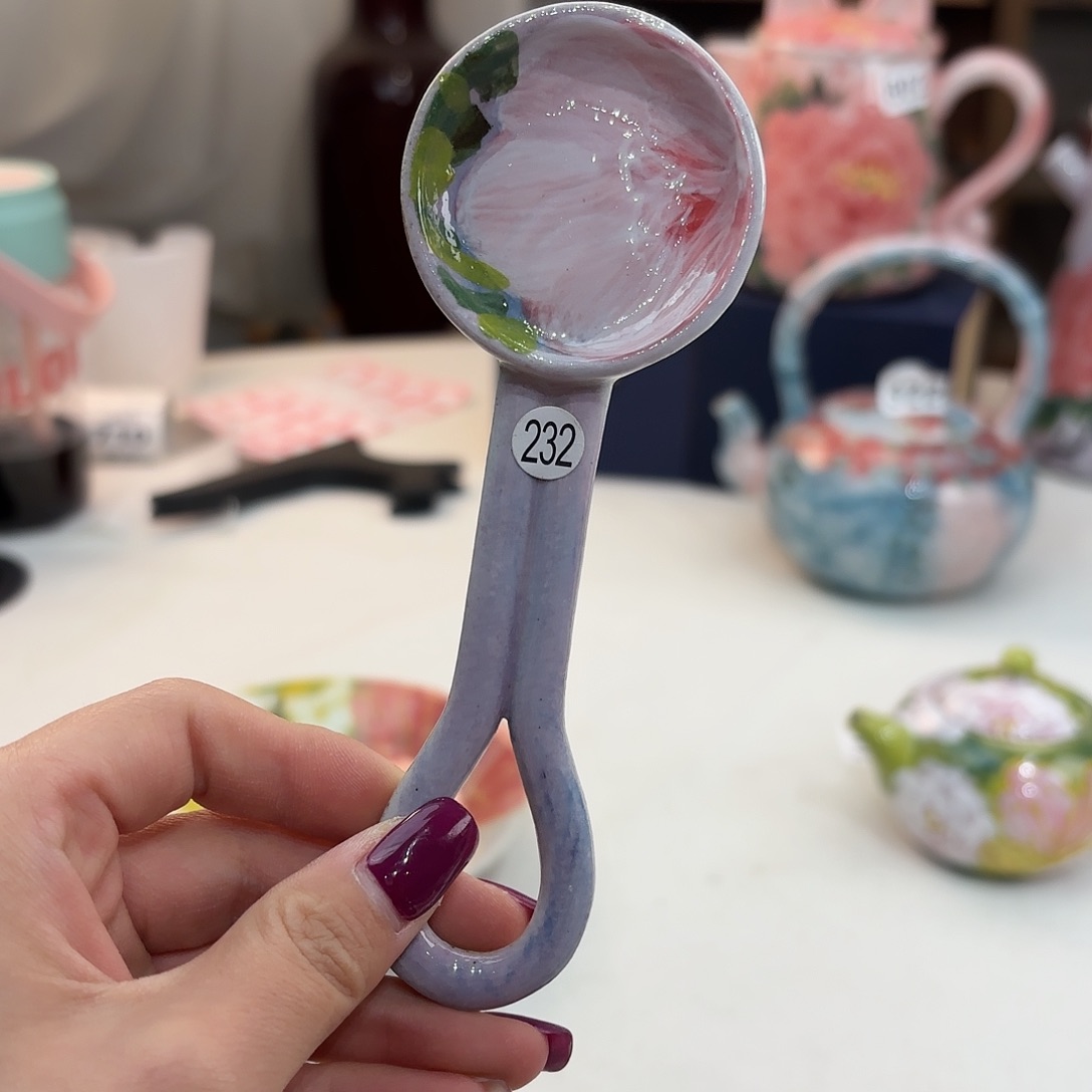 瓷片vhhhggggghhmbn