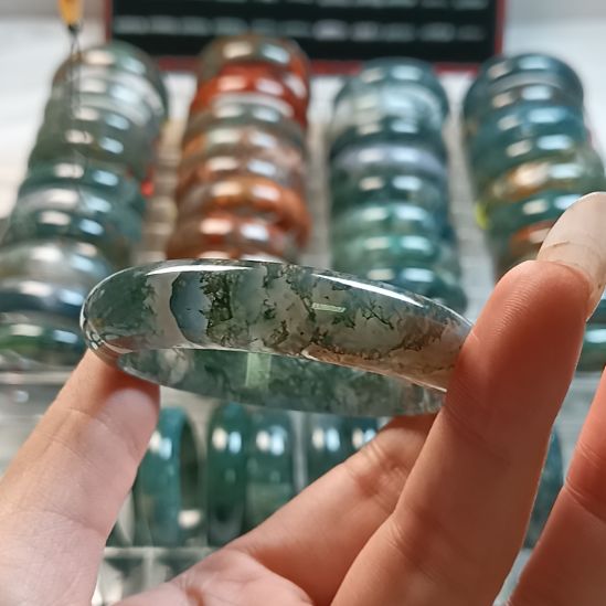 玛瑙/玉髓未镶嵌手镯