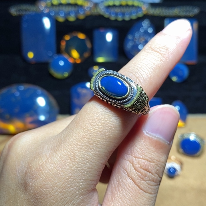 琥珀未镶嵌裸石多米尼加蓝珀