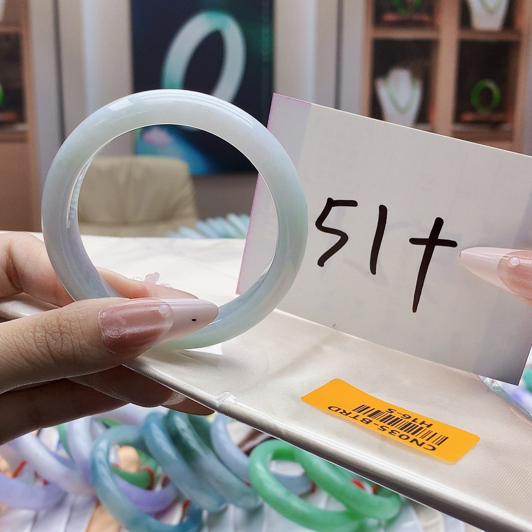 未镶嵌手镯翡翠bbb