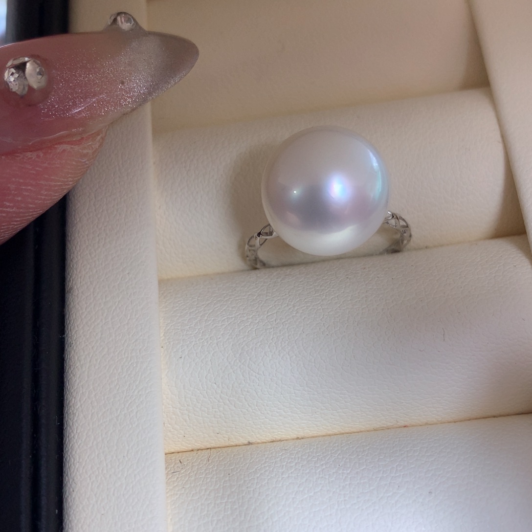 海水珍珠戒指18K金镶嵌