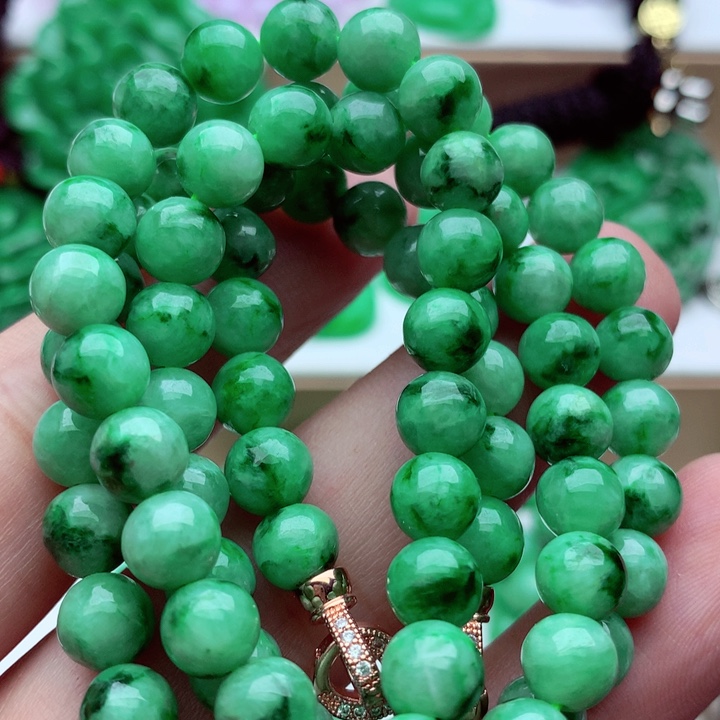 翡翠未镶嵌毛衣链