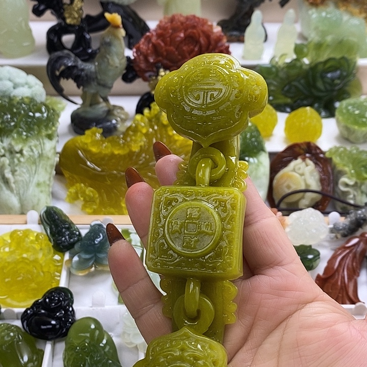 蛇纹石玉未镶嵌手把件