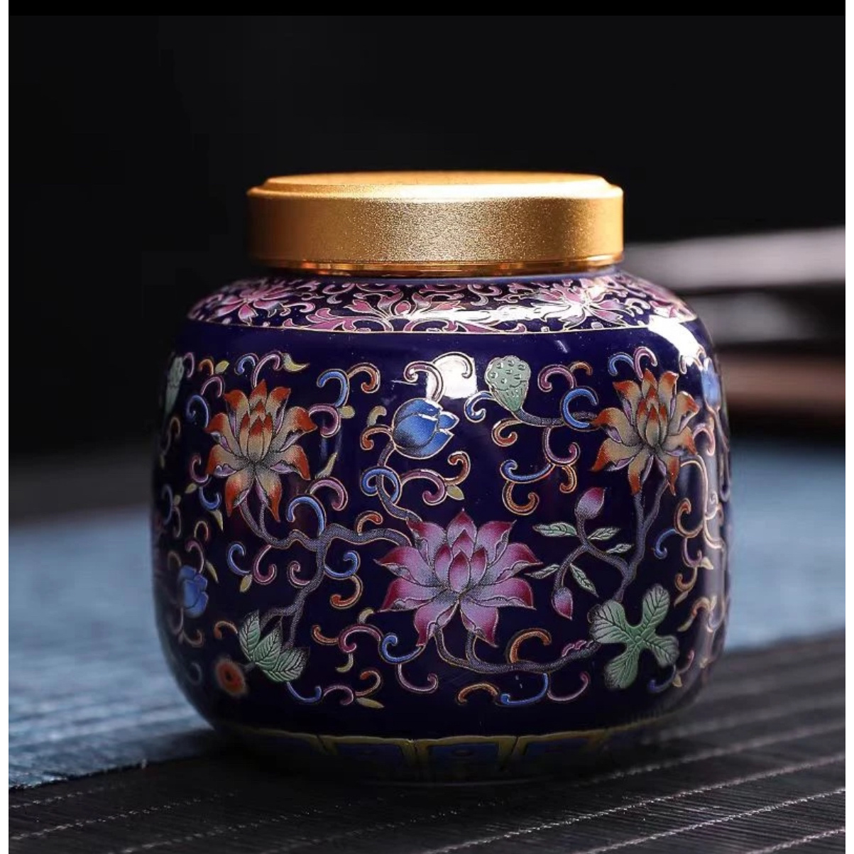 珐琅蓝茶叶罐 G16