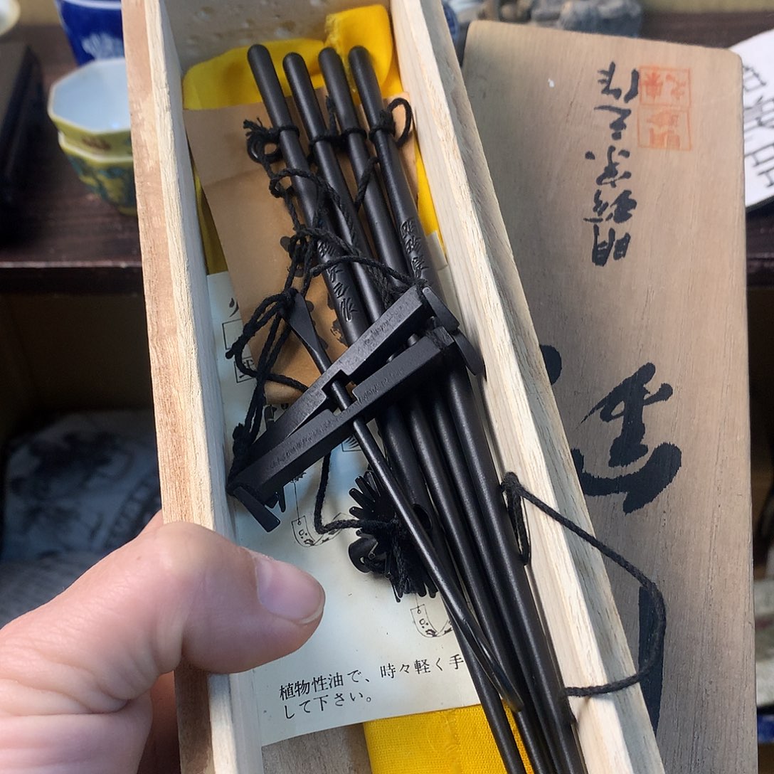 紫砂欢迎光临小店选购谢谢