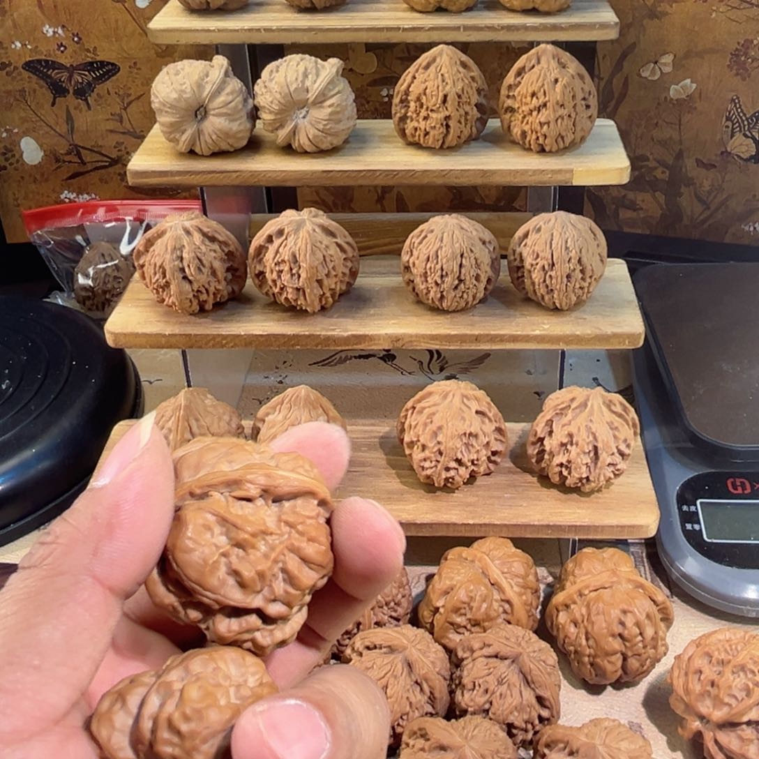 把件文玩核桃霸*奔