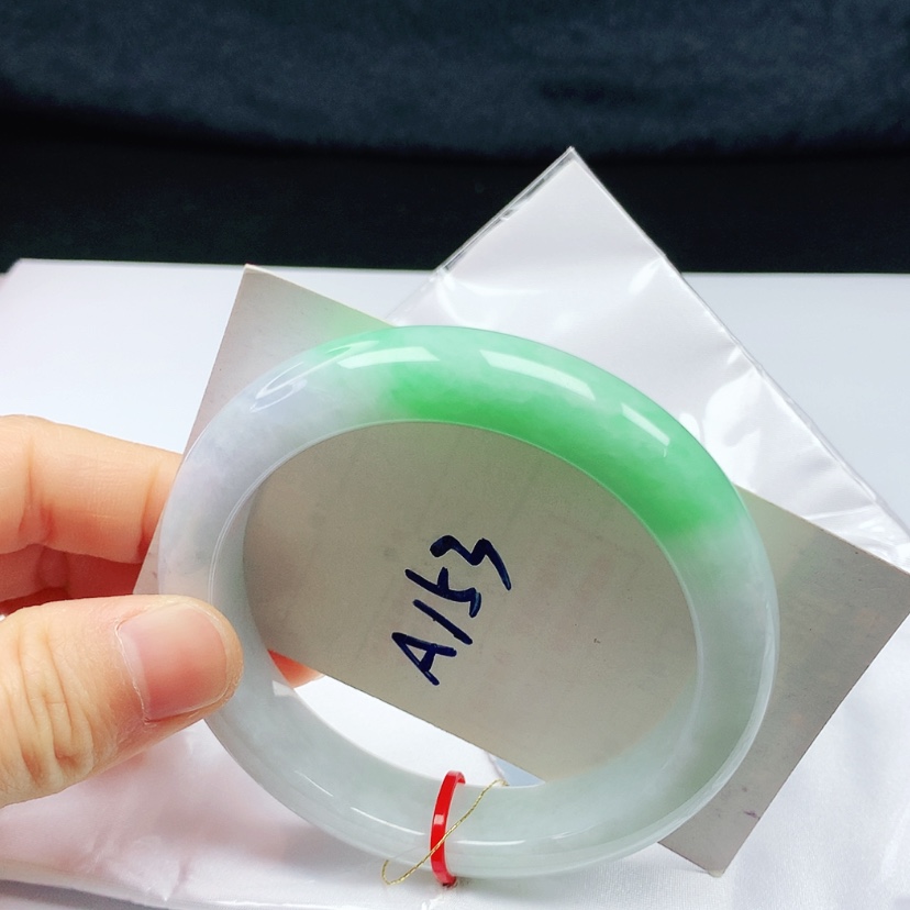 【闪购商品】翡翠手镯未镶嵌60➕圈口