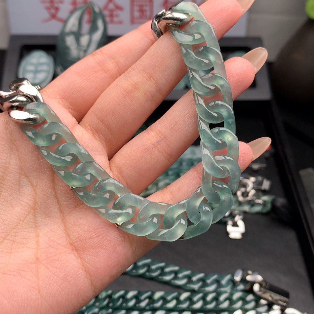 刚****翡翠未镶嵌手链0000005