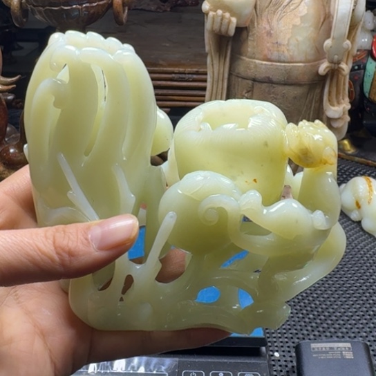 万*远直播间闪购商品链接摆件