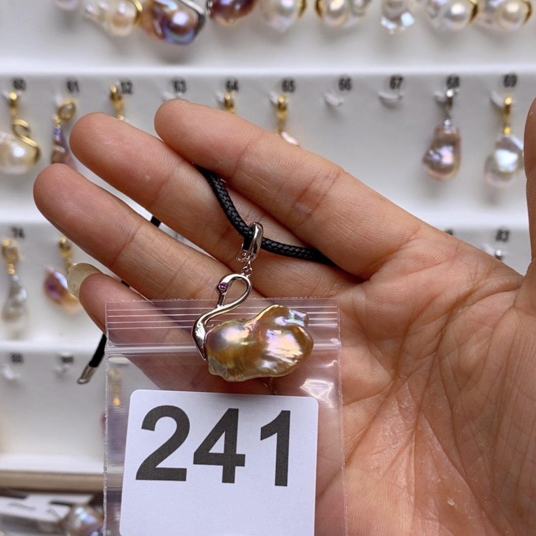 淡水珍珠颈饰银S925镶嵌241