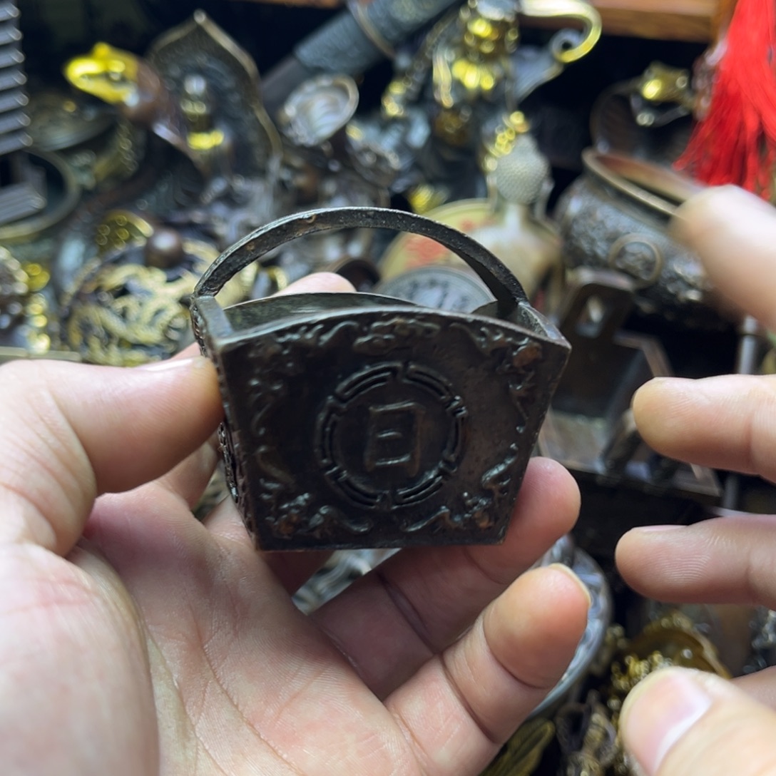精品铜器摆件链接