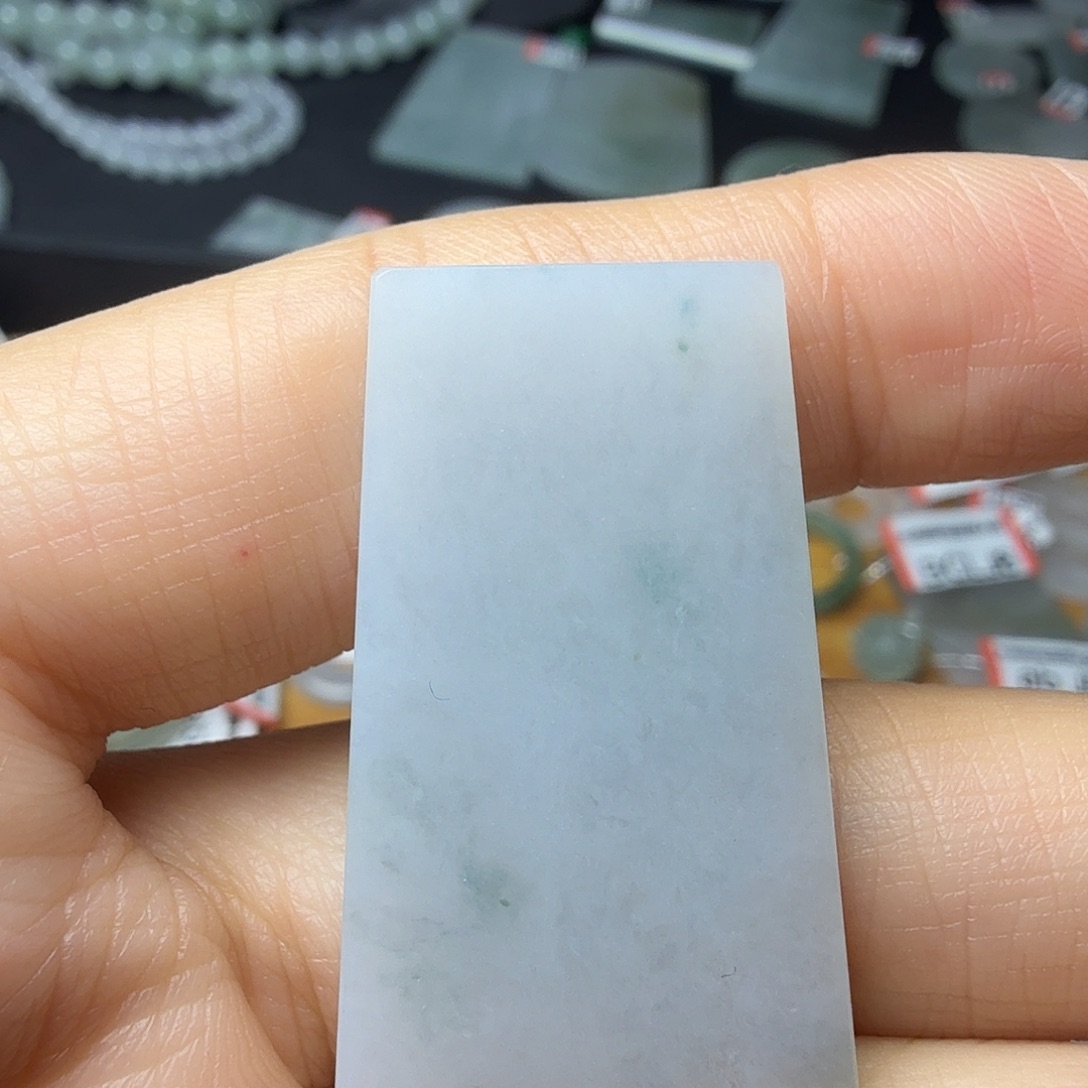 翡翠未镶嵌颈饰天然缅甸翡翠A货