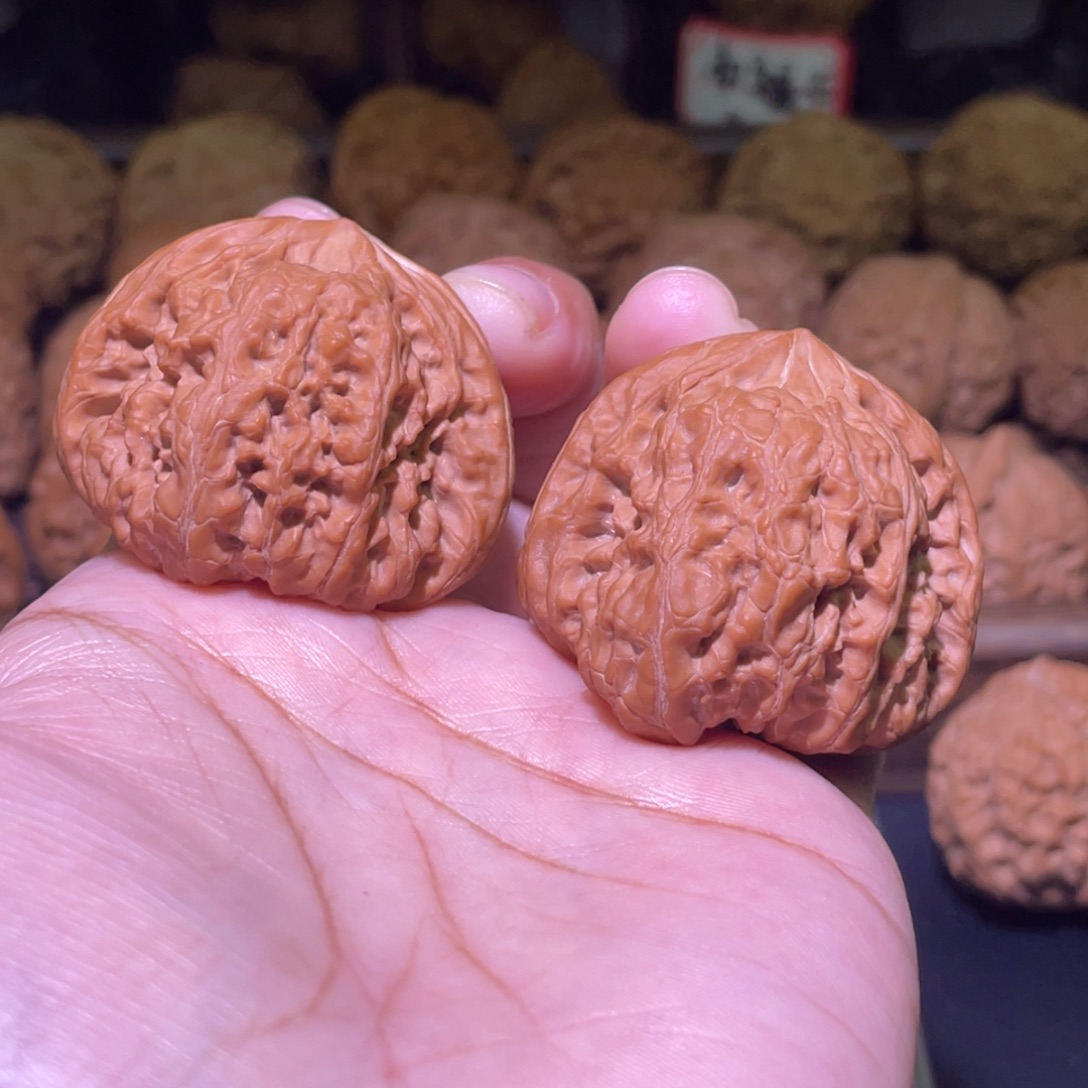 老***六把件文玩核桃凹底