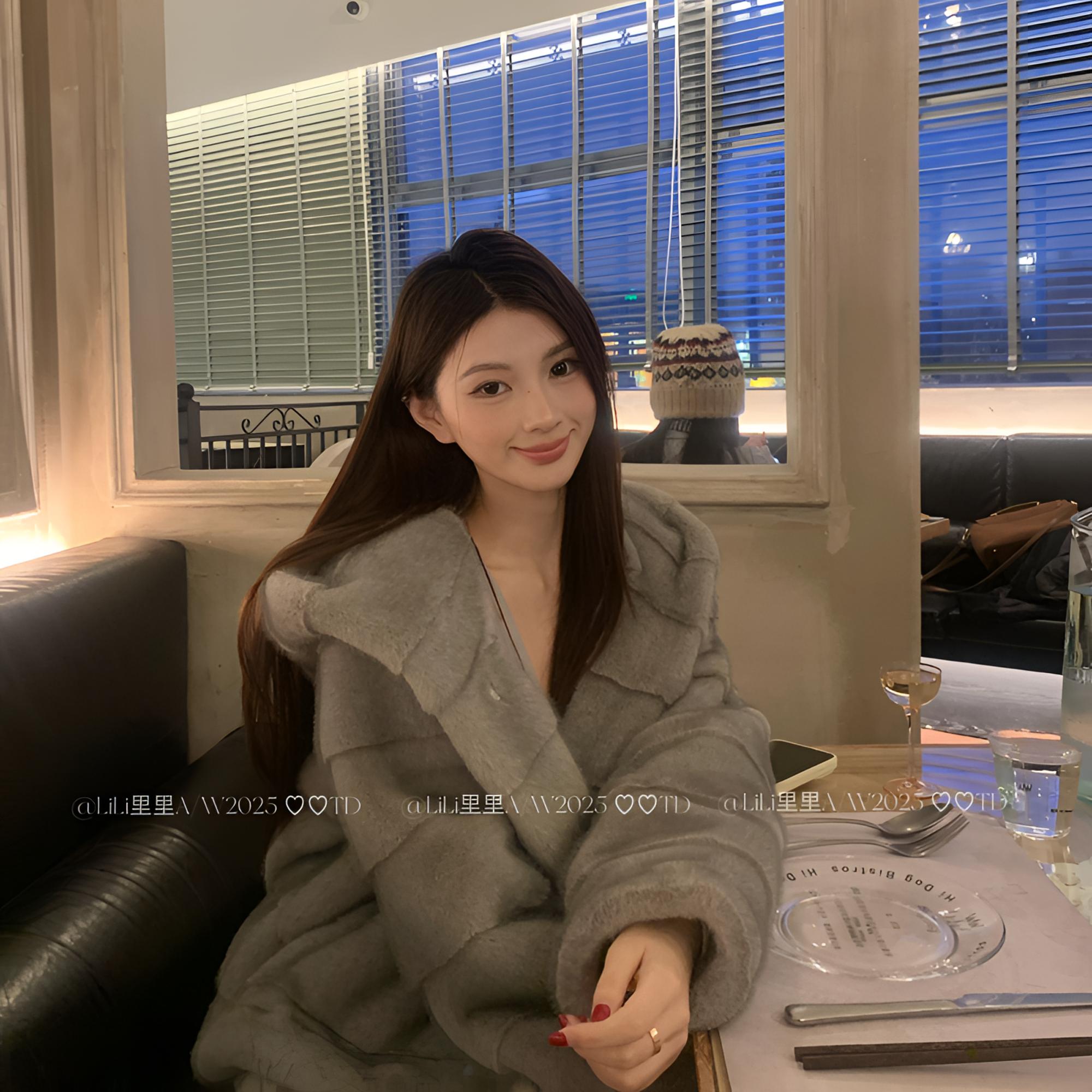 冬季新款韩系高级感短款连帽气质千金风皮毛一体环保毛毛外套