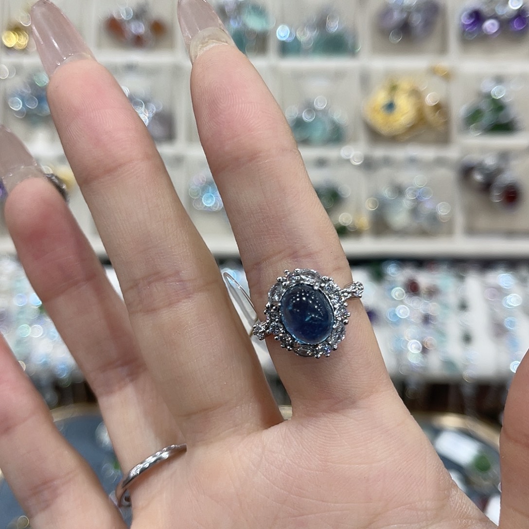 那***办银S925镶嵌戒圈海蓝宝石