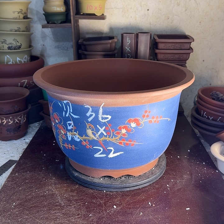 紫砂花盆，手工制作