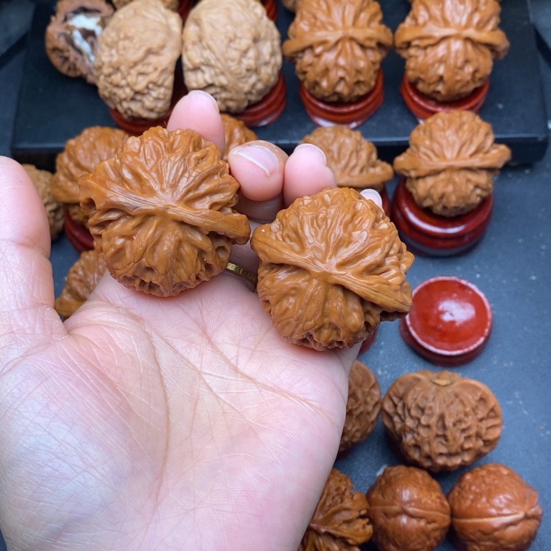 文玩核桃把件44宫灯