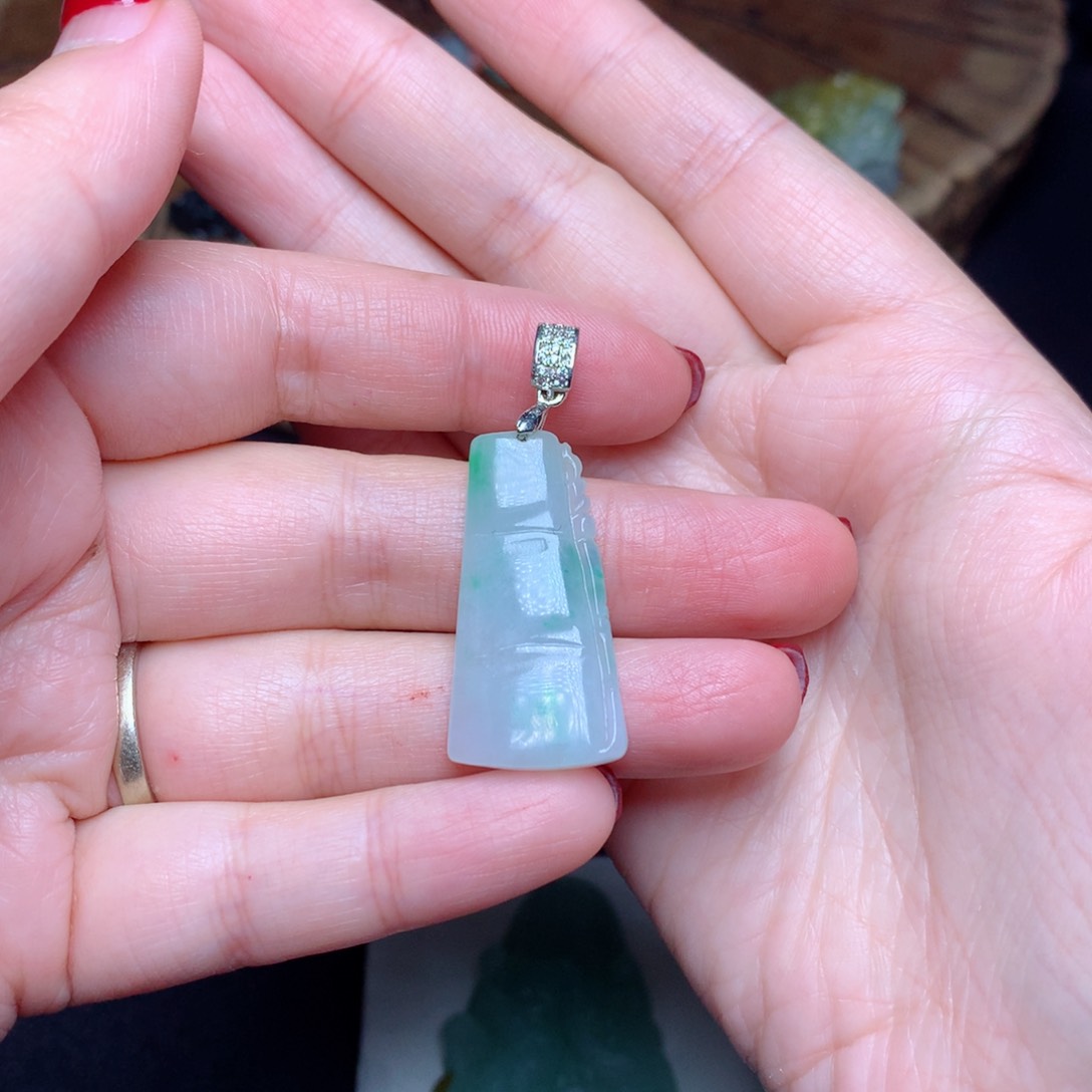 定制翡翠未镶嵌翡翠