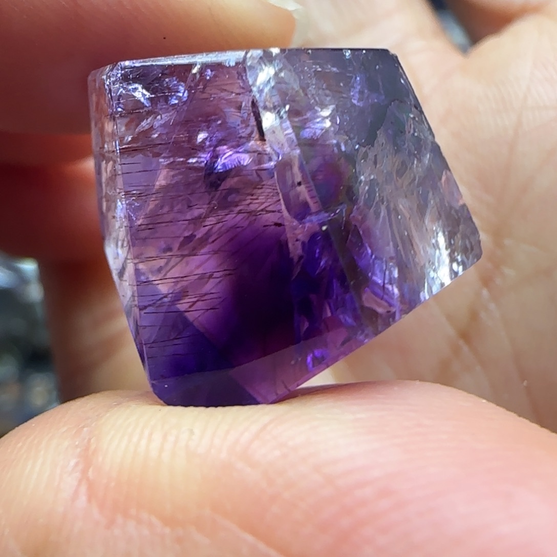 水晶水晶摆件100未镶嵌