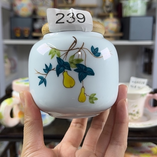 手绘高温釉下彩陶瓷