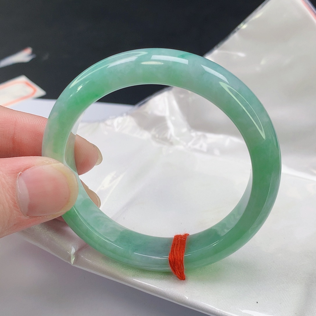 翡翠手镯未镶嵌129缅甸天然翡翠A货