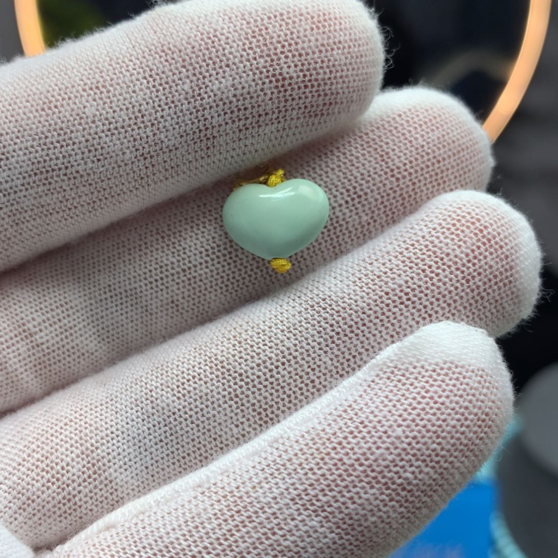 绿松石挂件未镶嵌