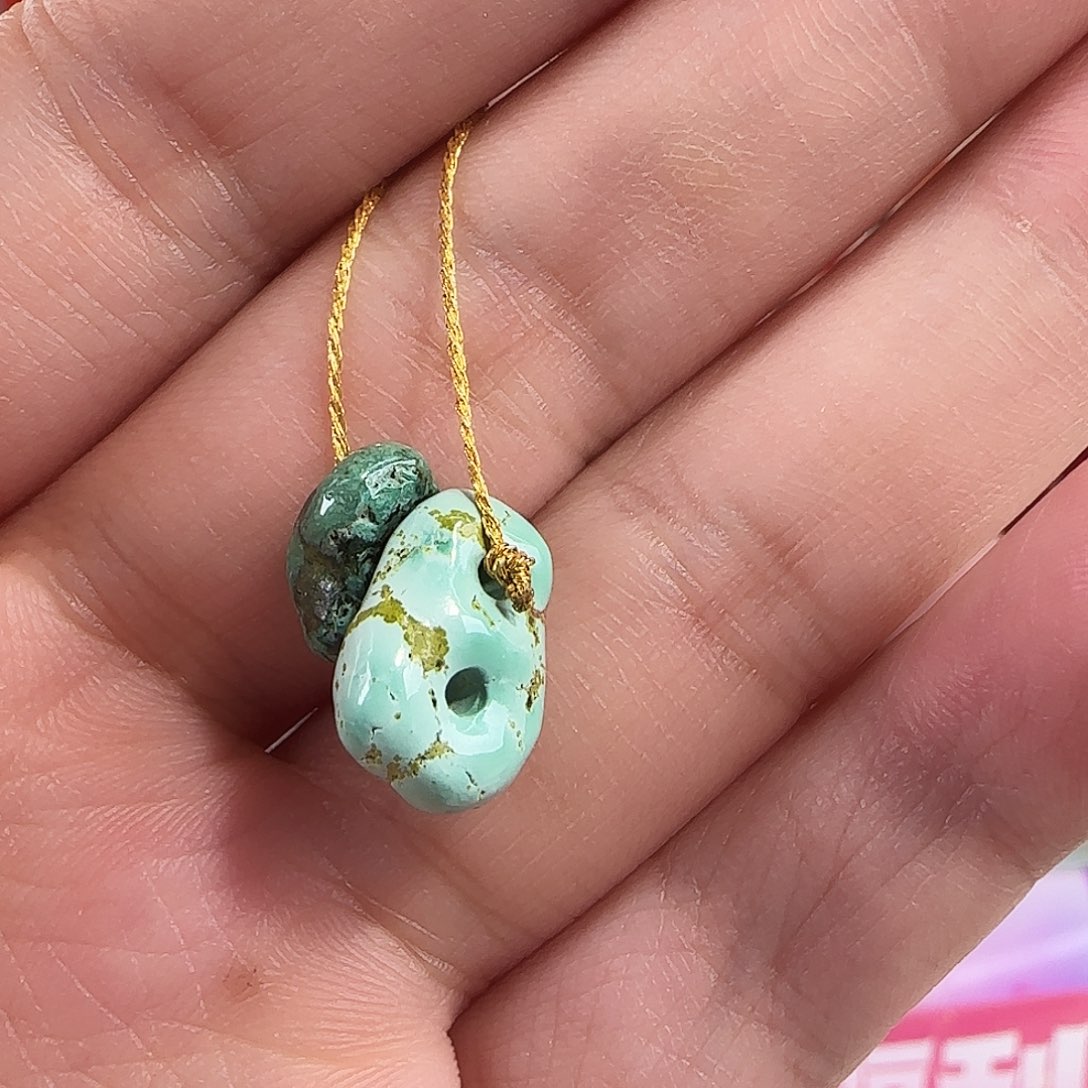 绿松石未镶嵌珠宝奇石