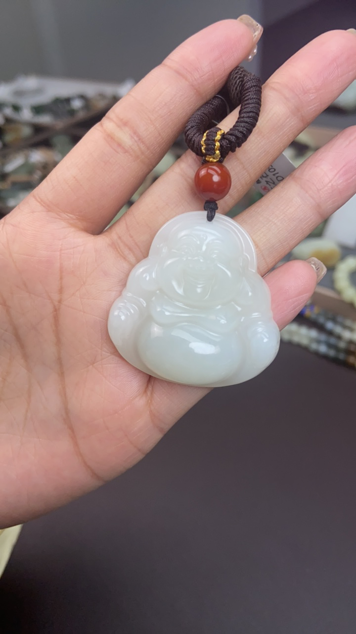 和田玉大肚佛吊坠卡40