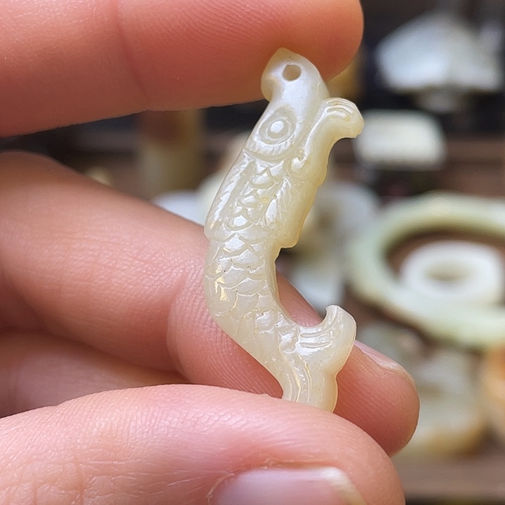 和田玉（糖玉）未镶嵌颈饰