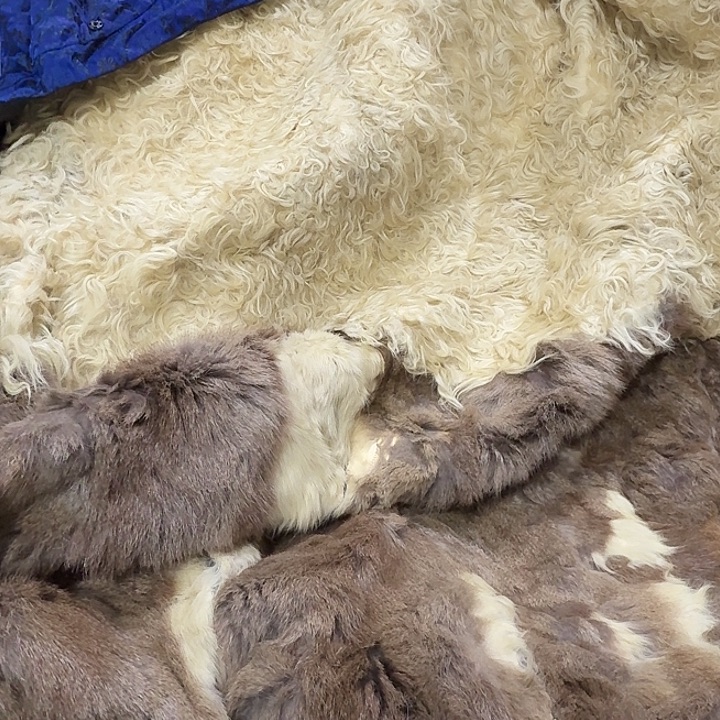 ﹌***”扇子吃h哈哈回家姐姐你扭扭捏捏