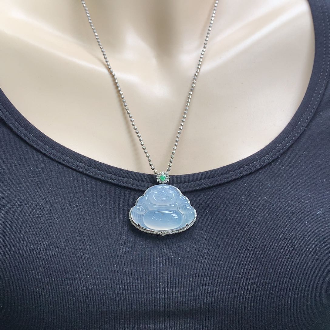 翡翠18K金镶嵌颈饰佛公