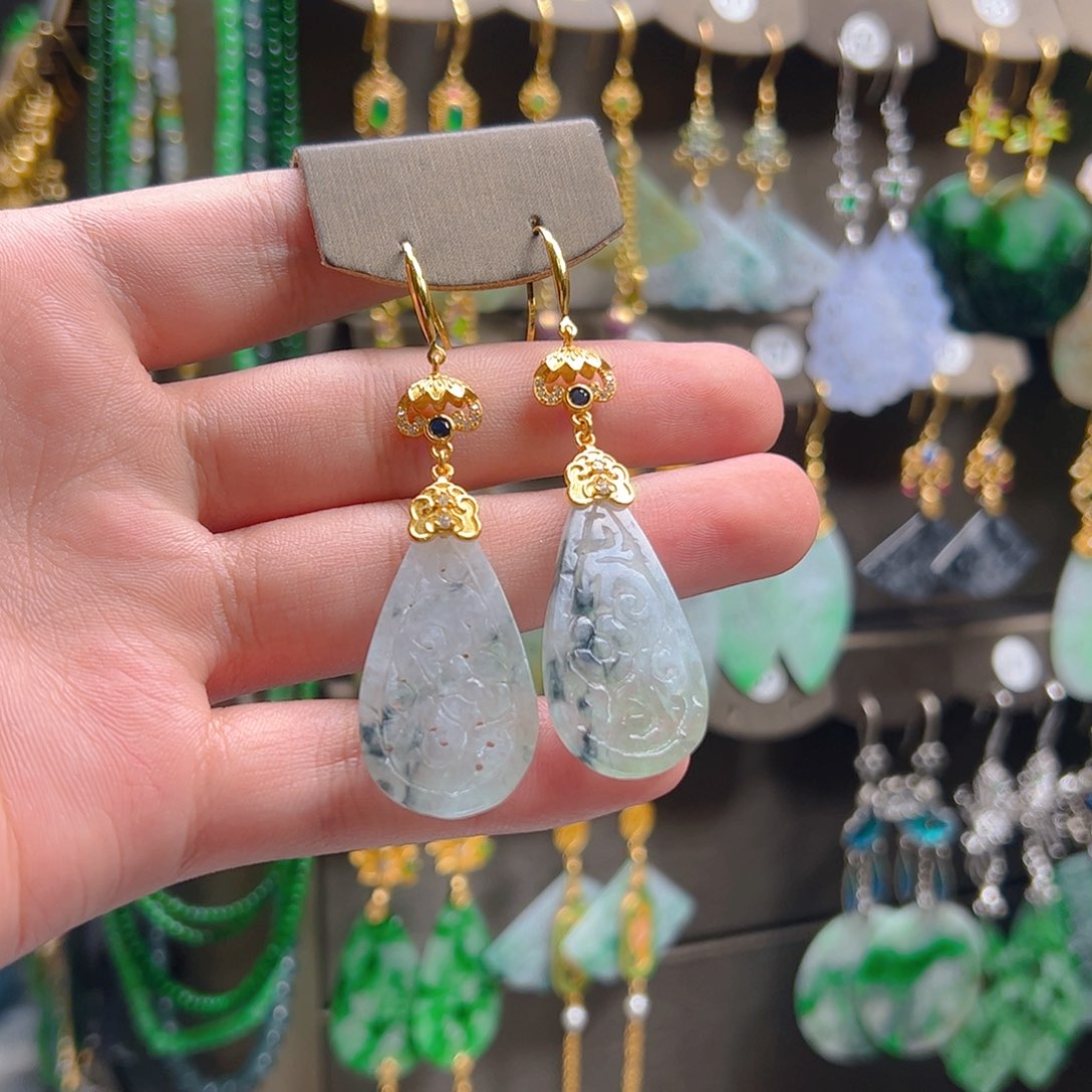 未镶嵌翡翠耳饰翡翠