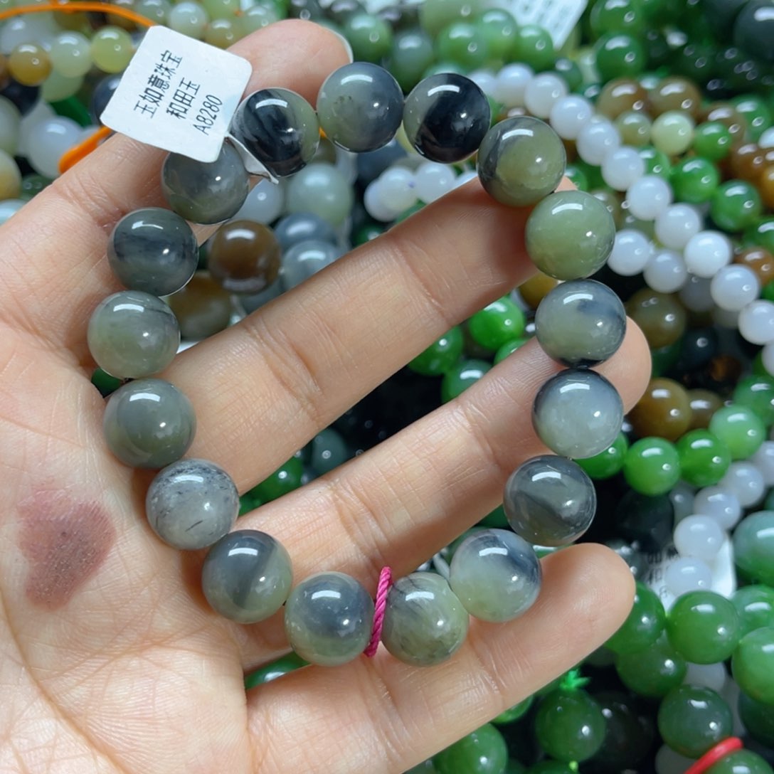 未镶嵌手链和田玉