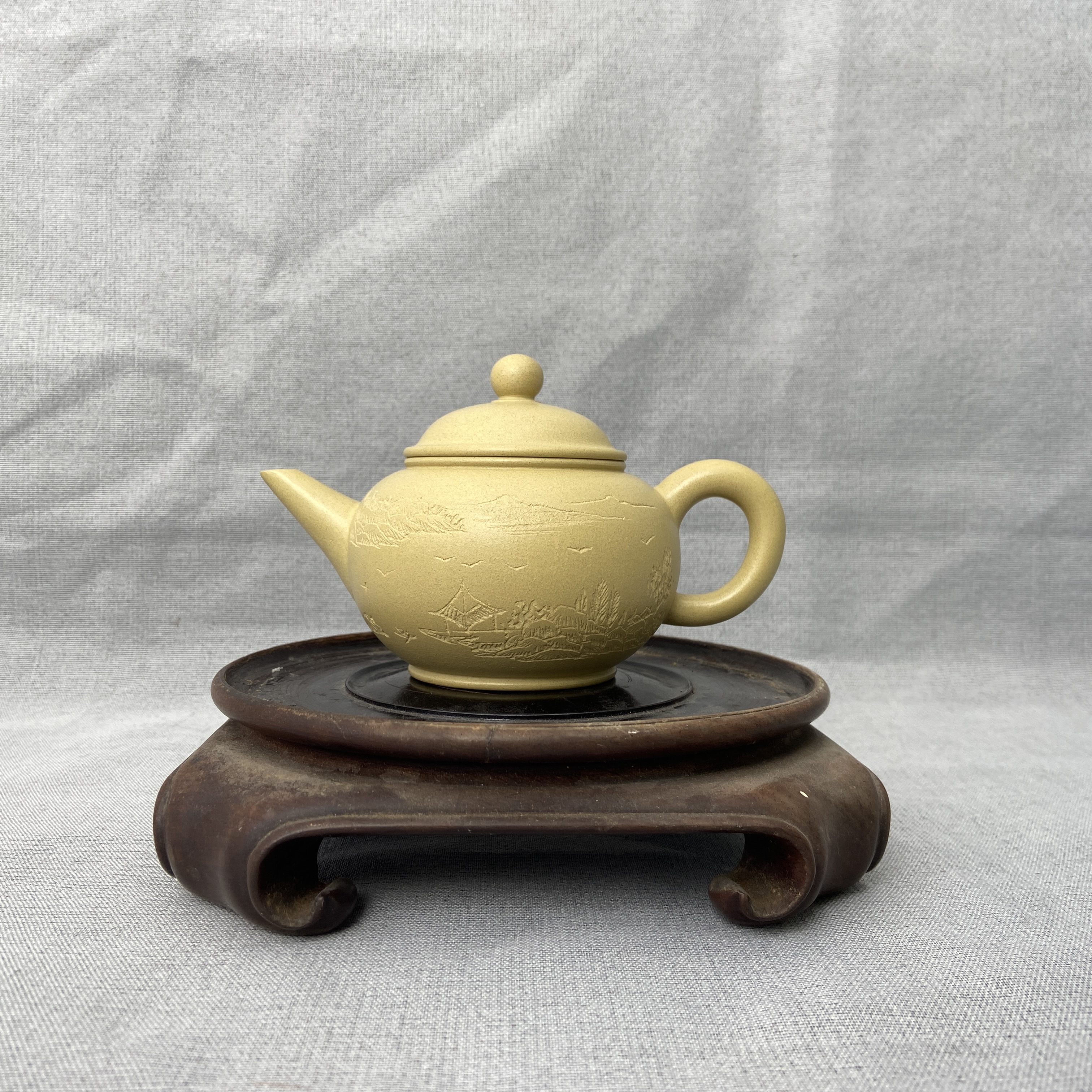 宜兴手工紫砂陶 茶壶GS3518-2