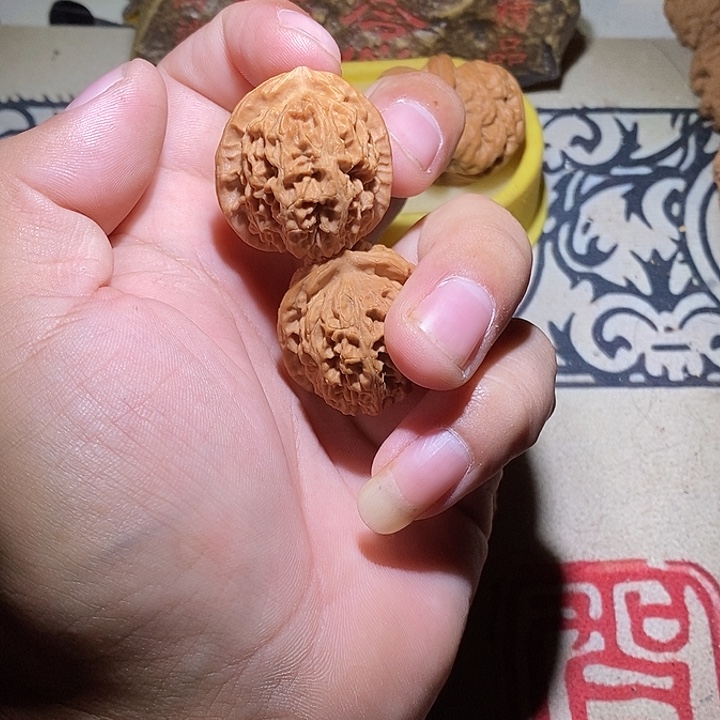 上***水全品没修小手捻一对