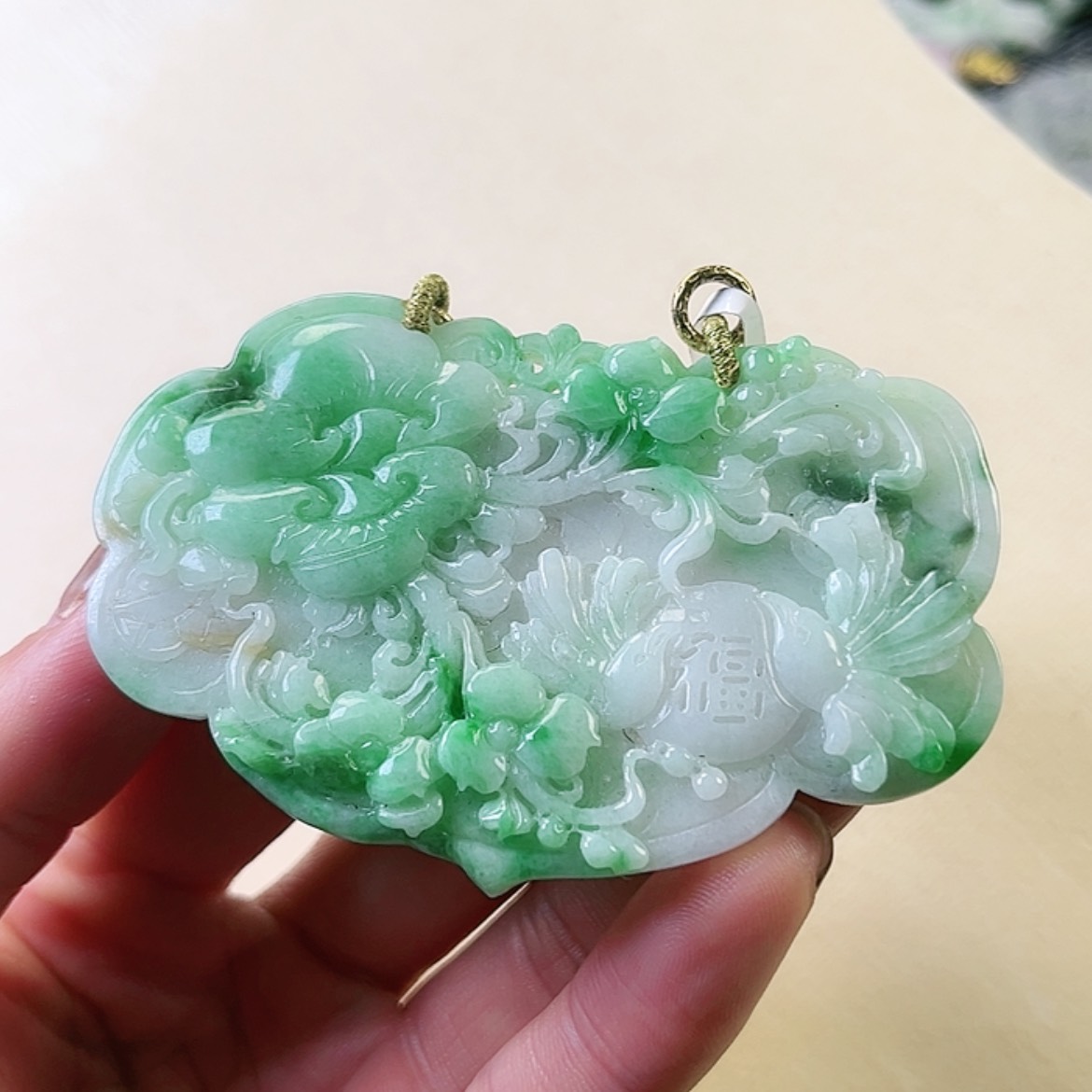 【闪购商品】翡翠颈饰未镶嵌挂件