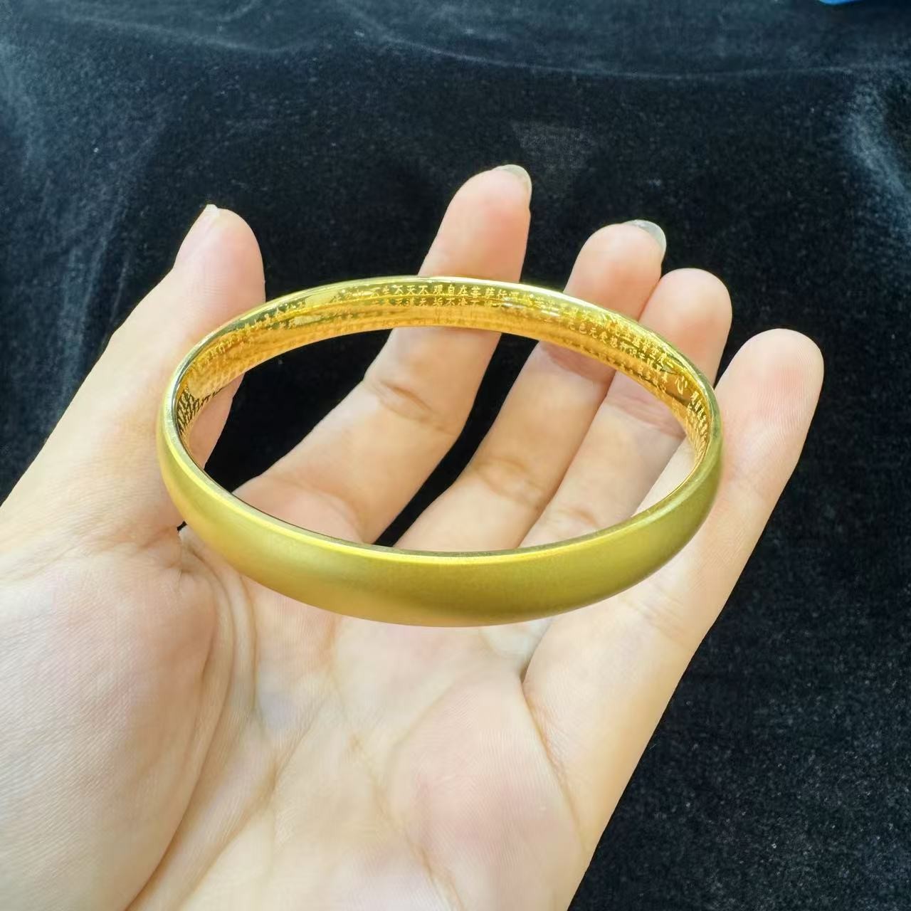 【小民】轻奢精致款简约时尚心经泥鳅背手镯HJ209