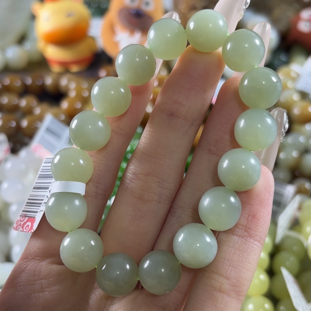 和田玉未镶嵌手链4