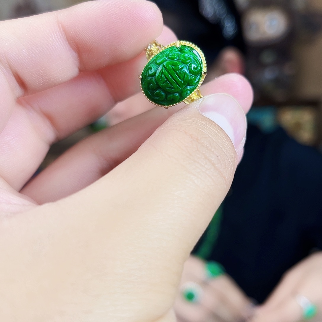 翡翠银S925镶嵌颈饰戒指