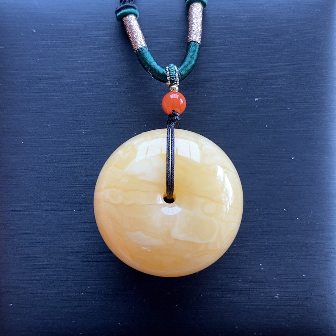 蜜蜡吊坠(赠链)未镶嵌