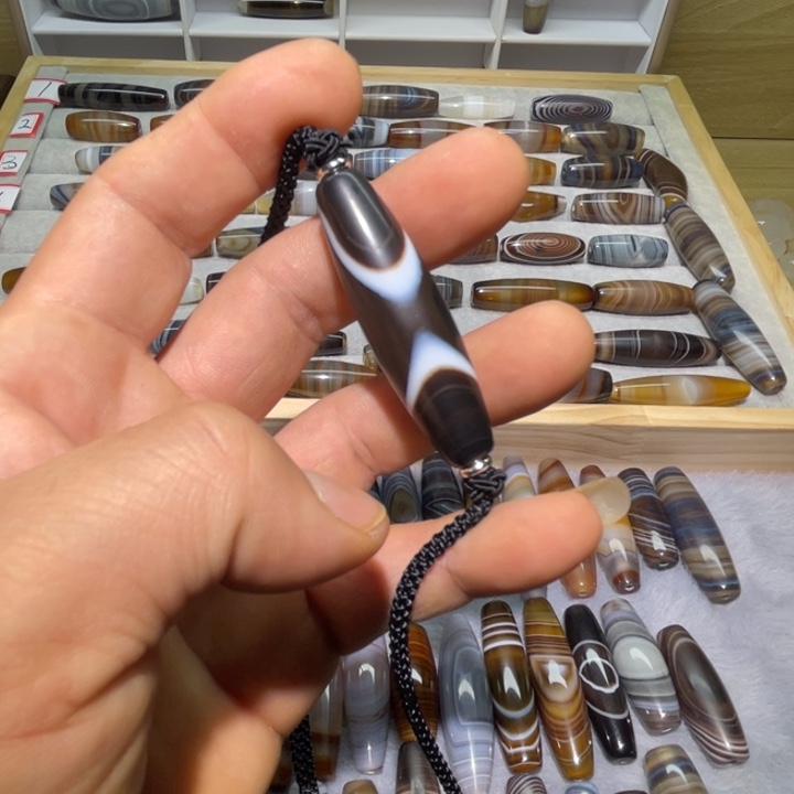 冬***七玛瑙/玉髓未镶嵌颈饰