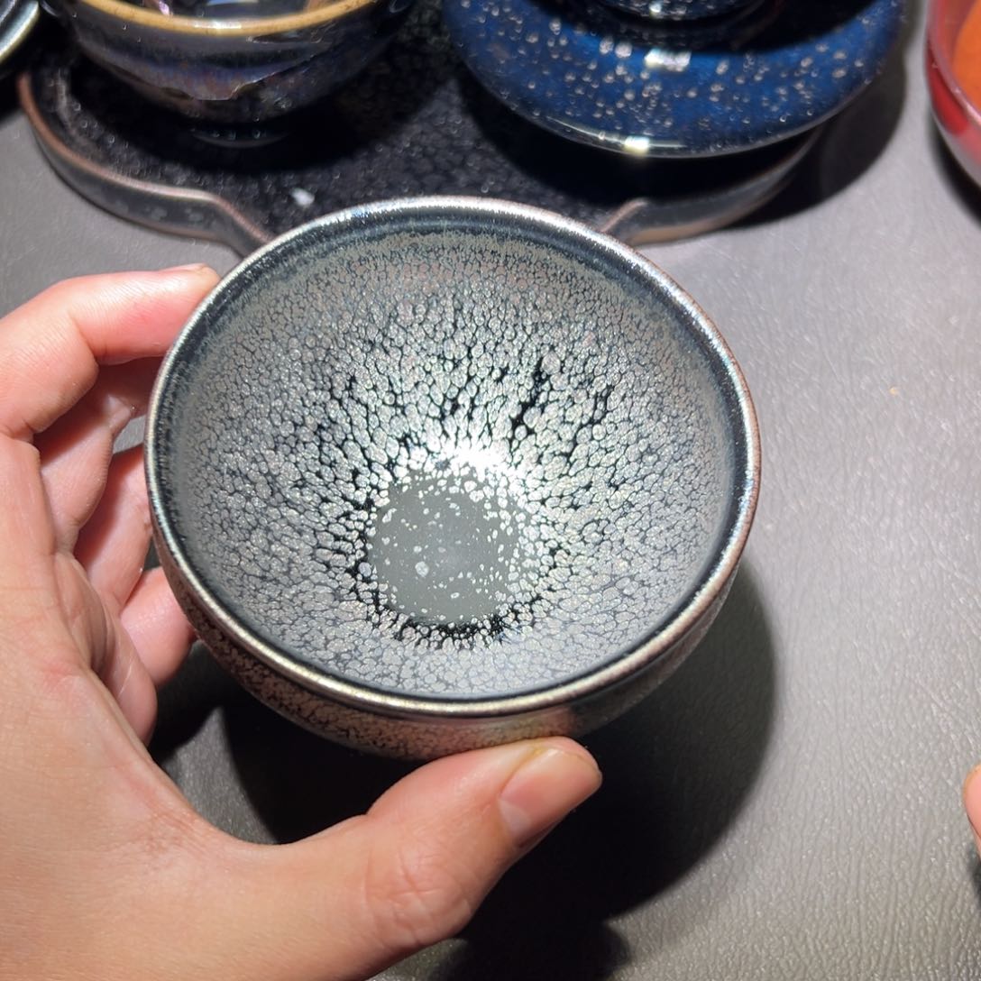 茶盏我想说一哈在吃早餐的那