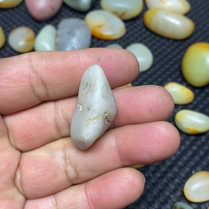 和田玉（白玉）珠宝奇石未镶嵌