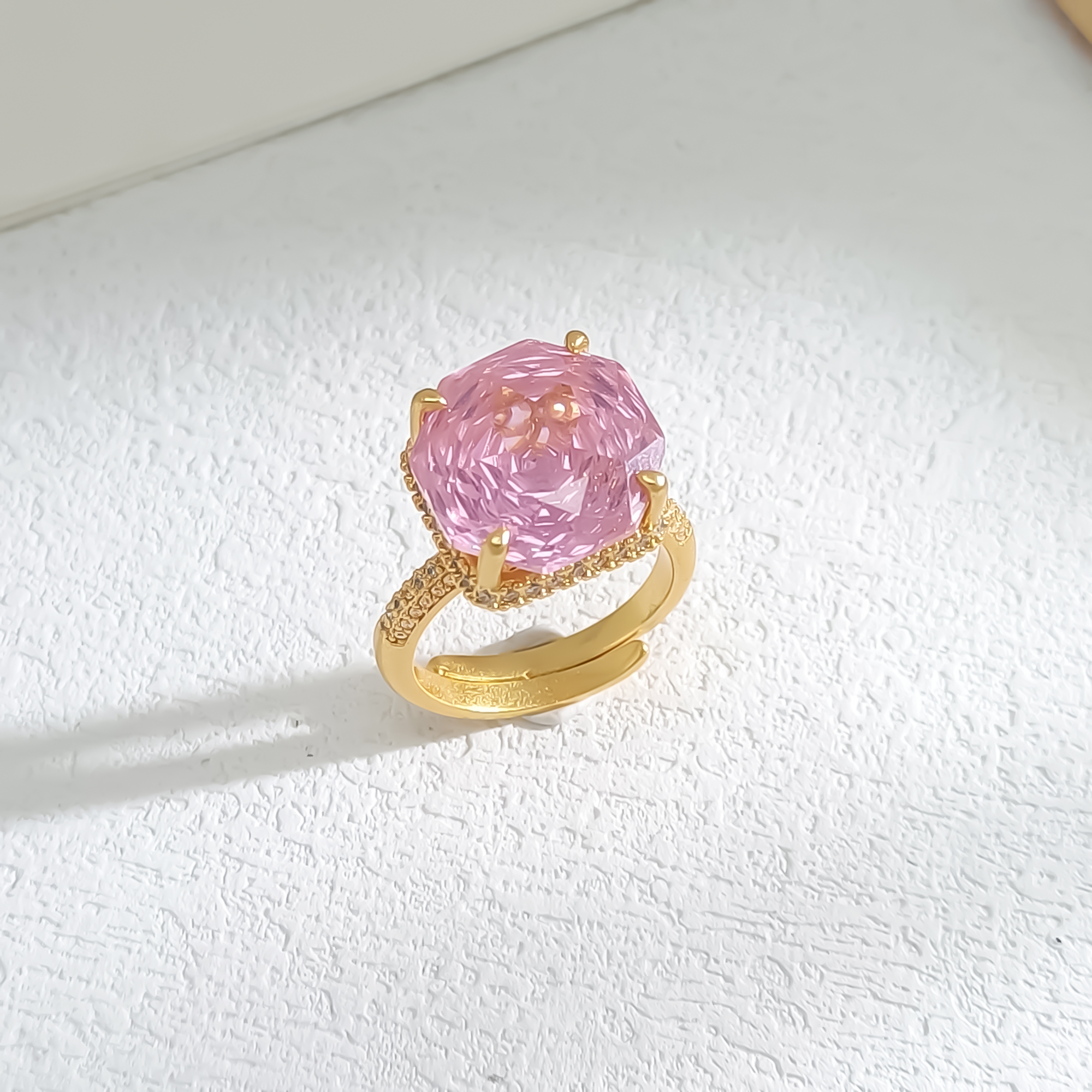 铜合金合成锆石戒指 VWVB-010079【粉瑰雅韵】戒指轻奢精致小众