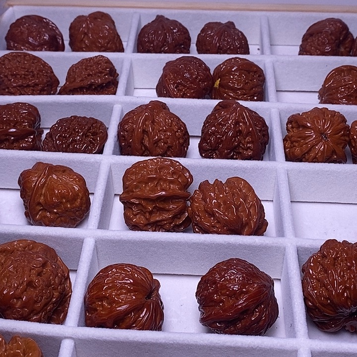 宽***心文玩核桃吊坠文玩