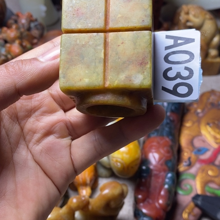 玛瑙/玉髓未镶嵌挂件