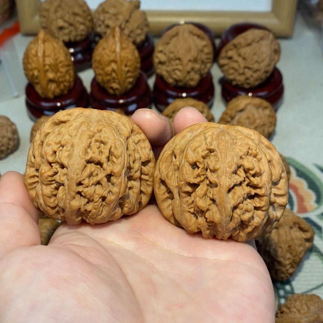 文玩核桃把件47尺全品粗筋